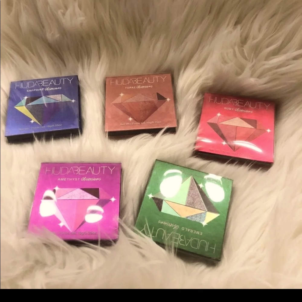 Hudabeauty Eyeshadow 5 pallets